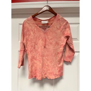 Nature  Art Lynn Yang Peach Pink Tie Dye Tassel Rosette Top sz L EUC
